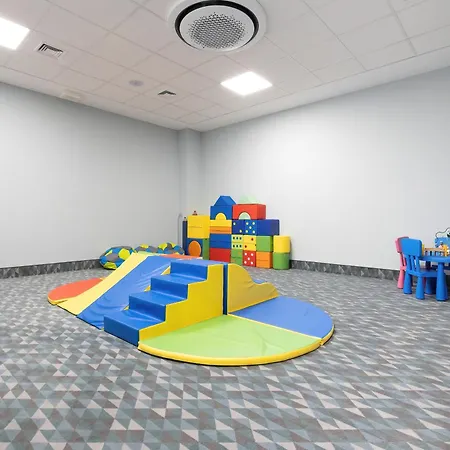 Kasprowicza 20 Swimming Pool By Jantar Apartamento