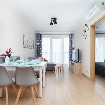 Kasprowicza 20 Swimming Pool By Jantar Kołobrzeg