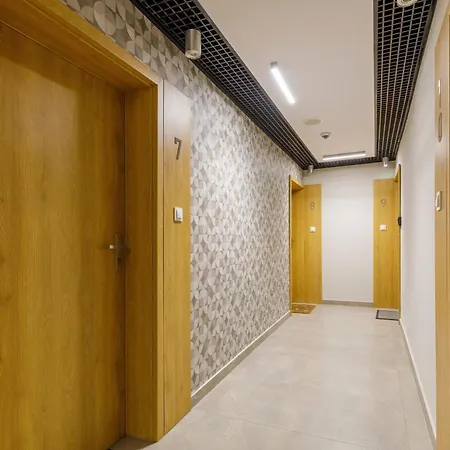 Kasprowicza 20 Swimming Pool By Jantar Apartment