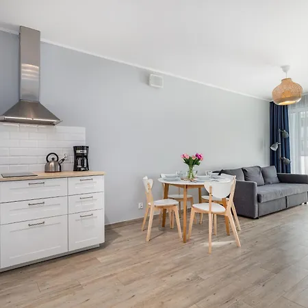 Kasprowicza 20 Swimming Pool By Jantar Apartment *